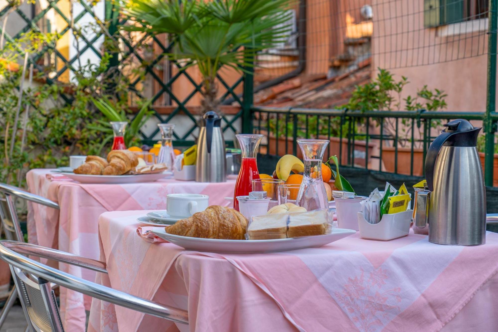 Angeles Inn ヴェネツィア エクステリア 写真
